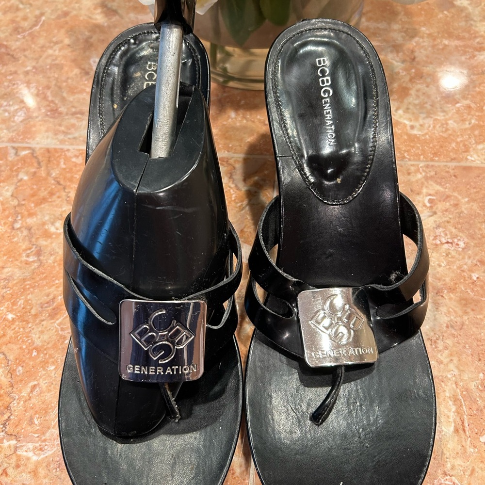 BCBGeneration Black Strappy Sandals Sz 9.5